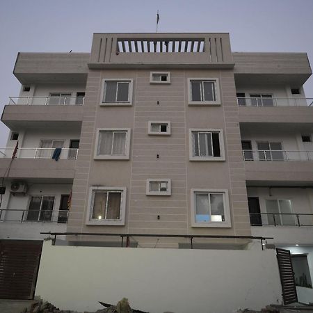Lalit Villa Luxury Apartments Prayagraj Exterior foto